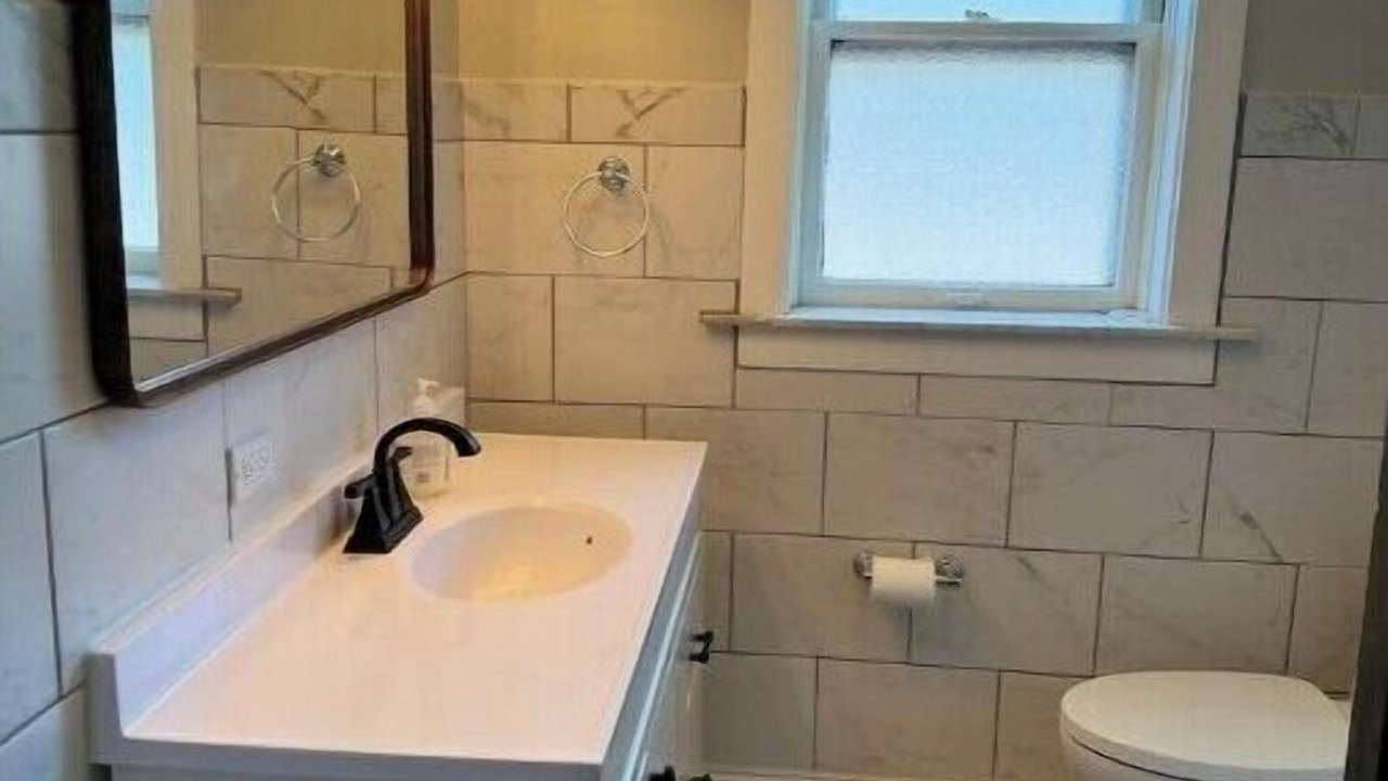 Photo of Bathroom in Richmond Heights