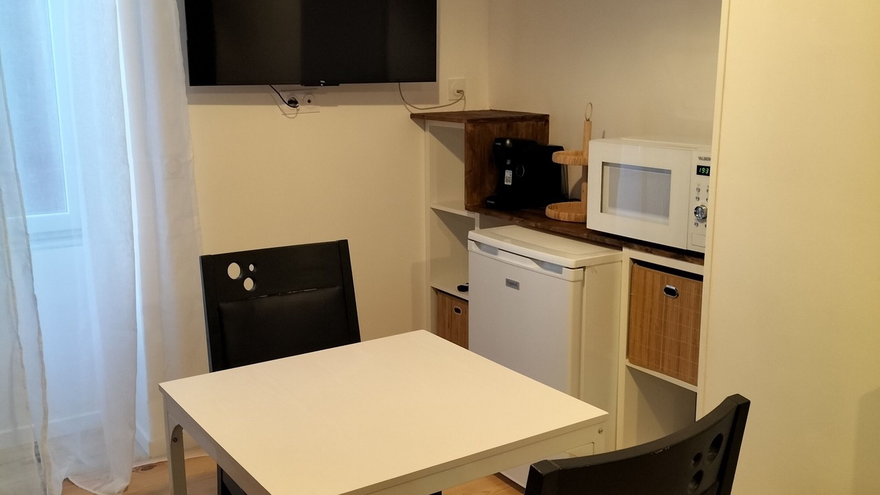 Photo of Others in Chenay