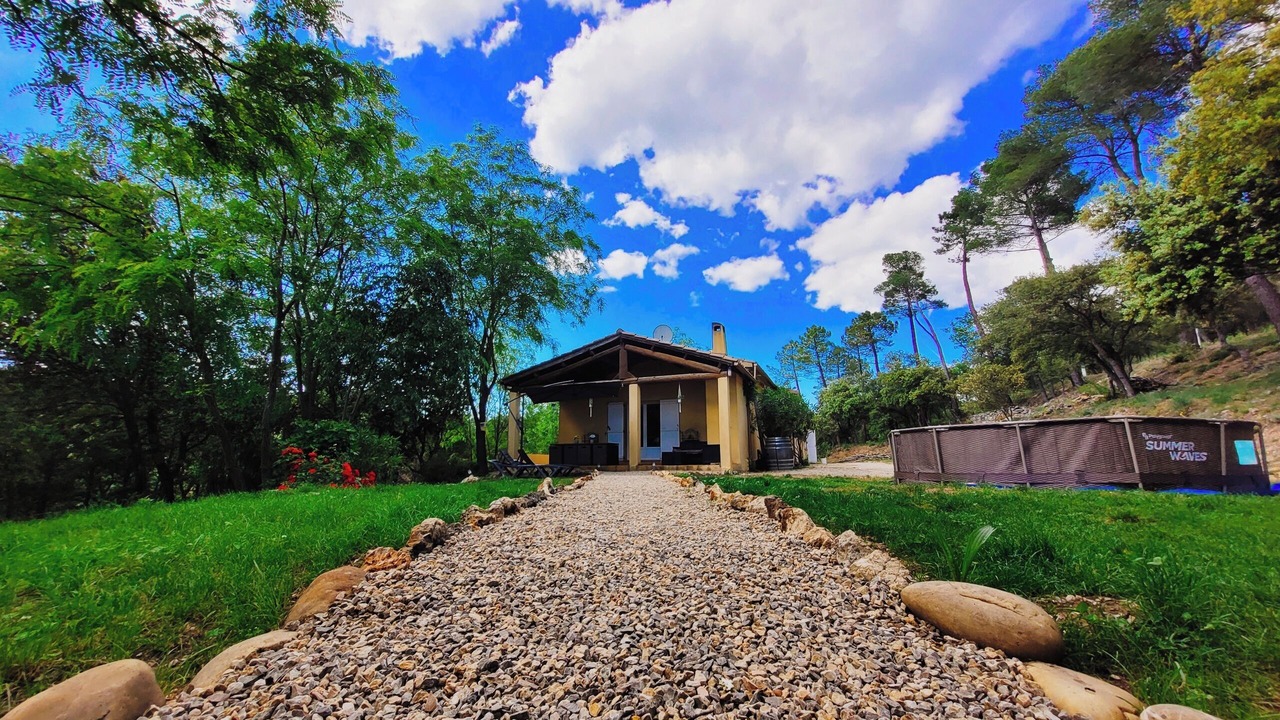 Photo of Outdoor in Sillans-la Cascade