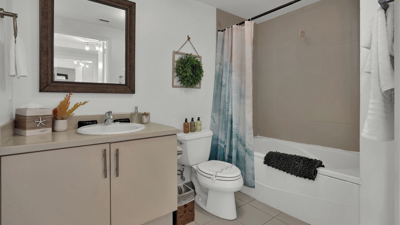 Photo of Bathroom in Coconut Grove