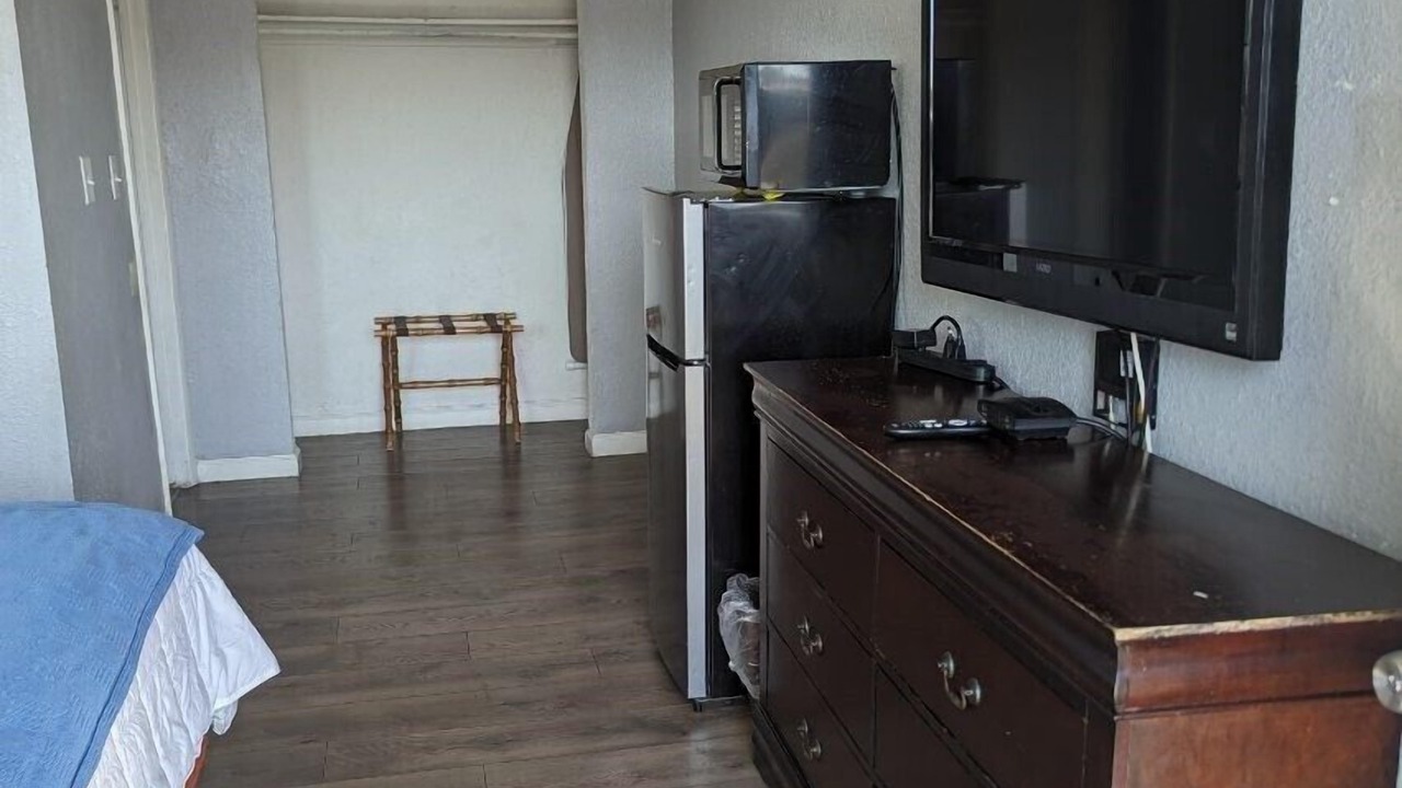 Photo of Bedroom in Pittmann