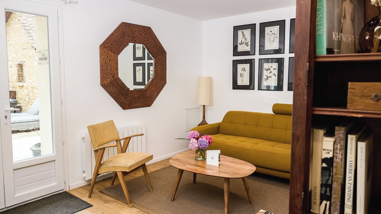 Photo of Outdoor in Pressagny-lʼOrgeuilleux