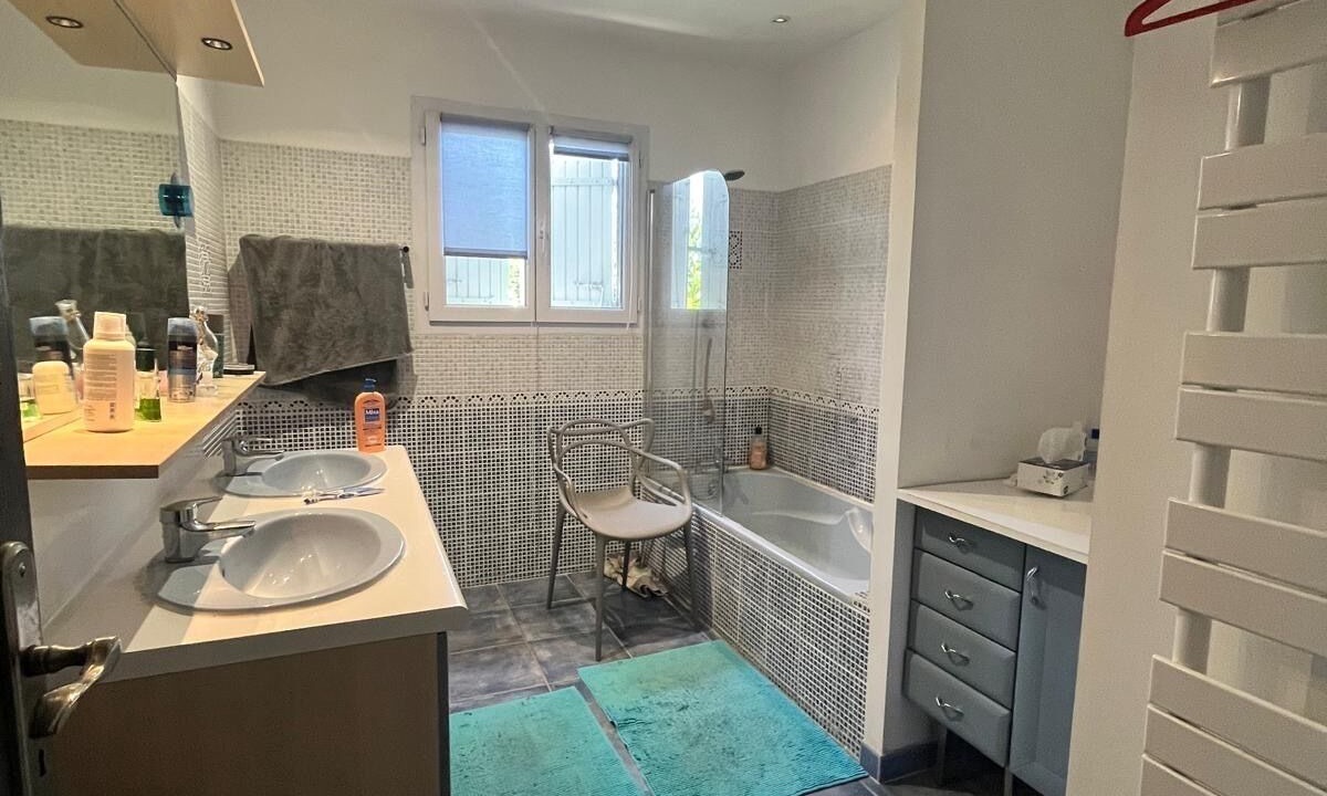 Photo of Others in Eyguieres