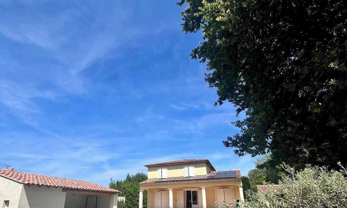 Photo of Outdoor in Eyguieres