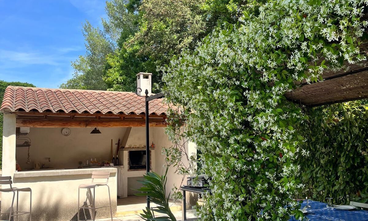 Photo of Outdoor in Eyguieres