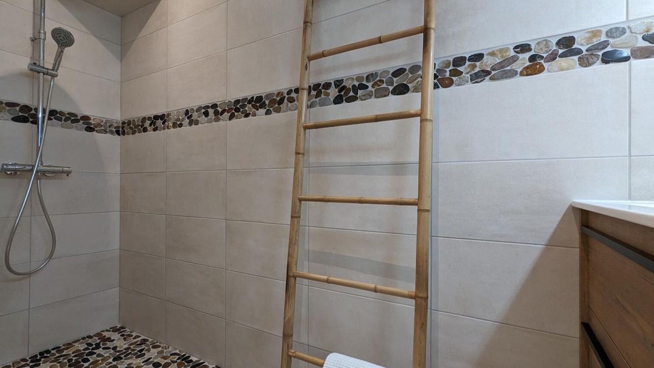 Photo of Bathroom in Chateauneuf-sur-Charente