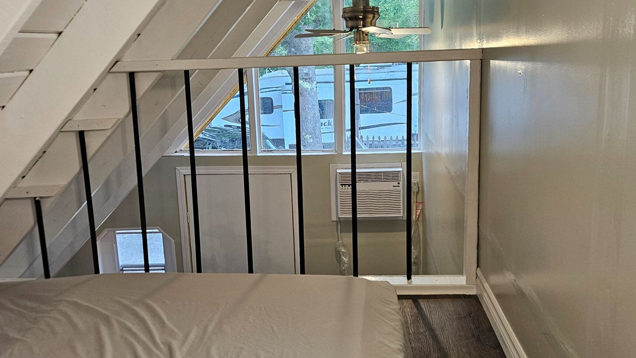 Photo of Others in Smiths Cove