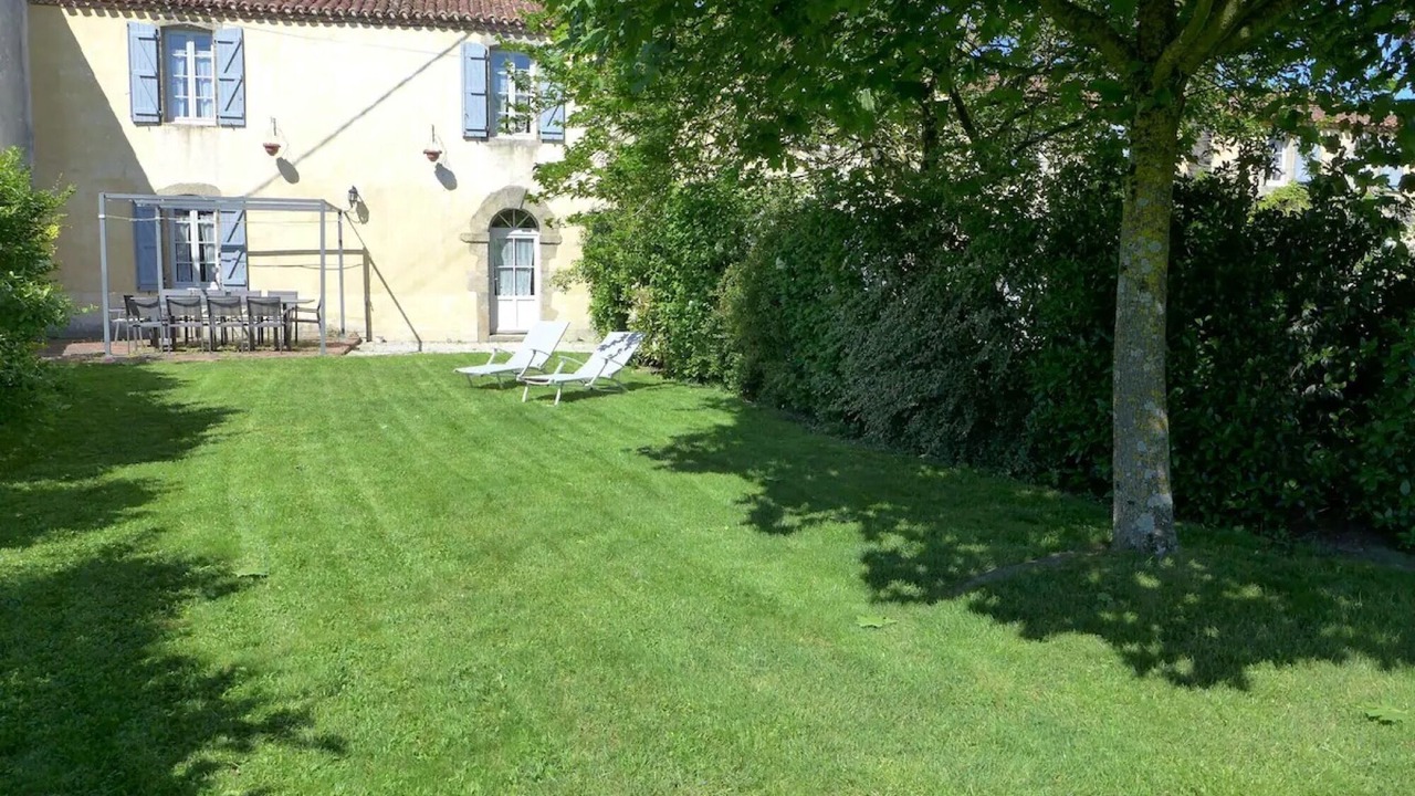 Photo of Outdoor in Beaurepaire