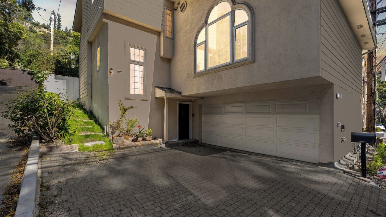 Photo of Outdoor in Beverly Glen