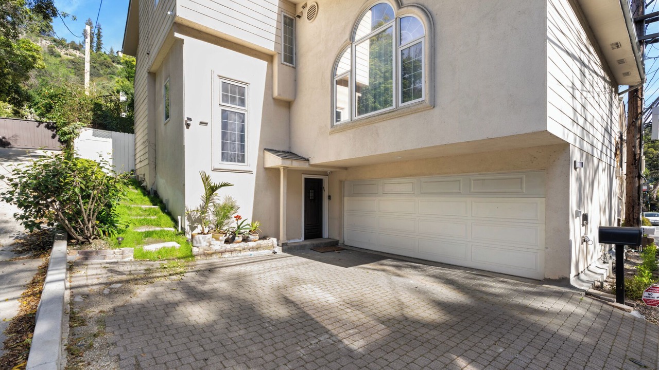Photo of Outdoor in Beverly Glen