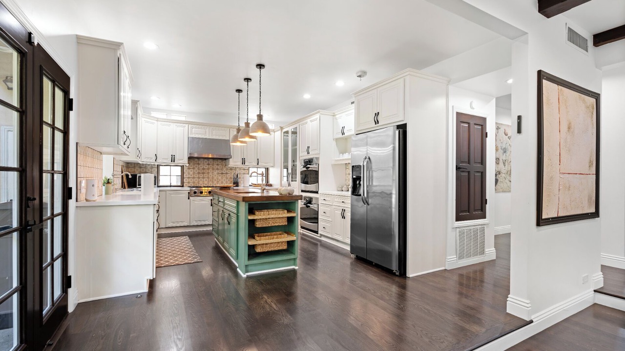 Photo of Kitchen in Beverly Glen