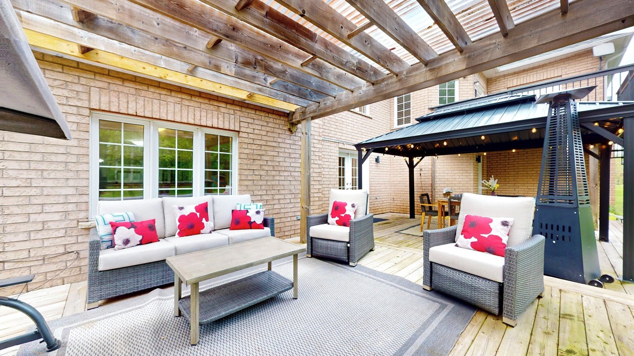 Photo of Patio Balcony in Caledon