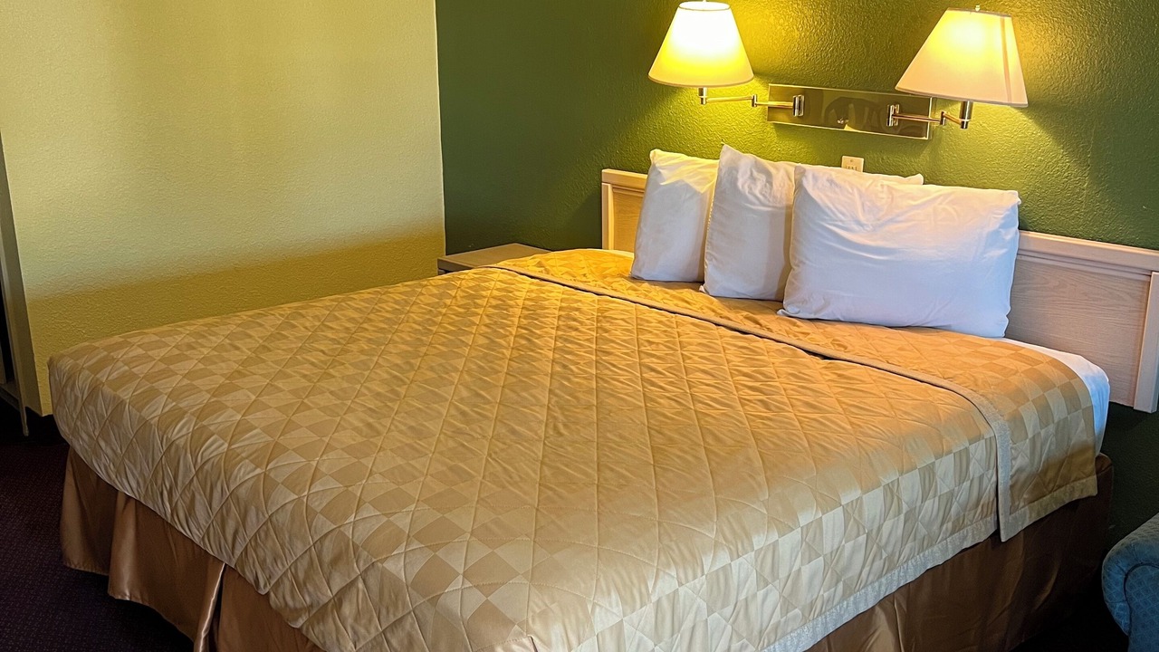 Photo of Bedroom in Cuero