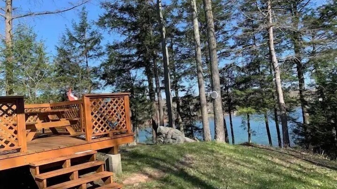 Photo of Outdoor in Frontenac