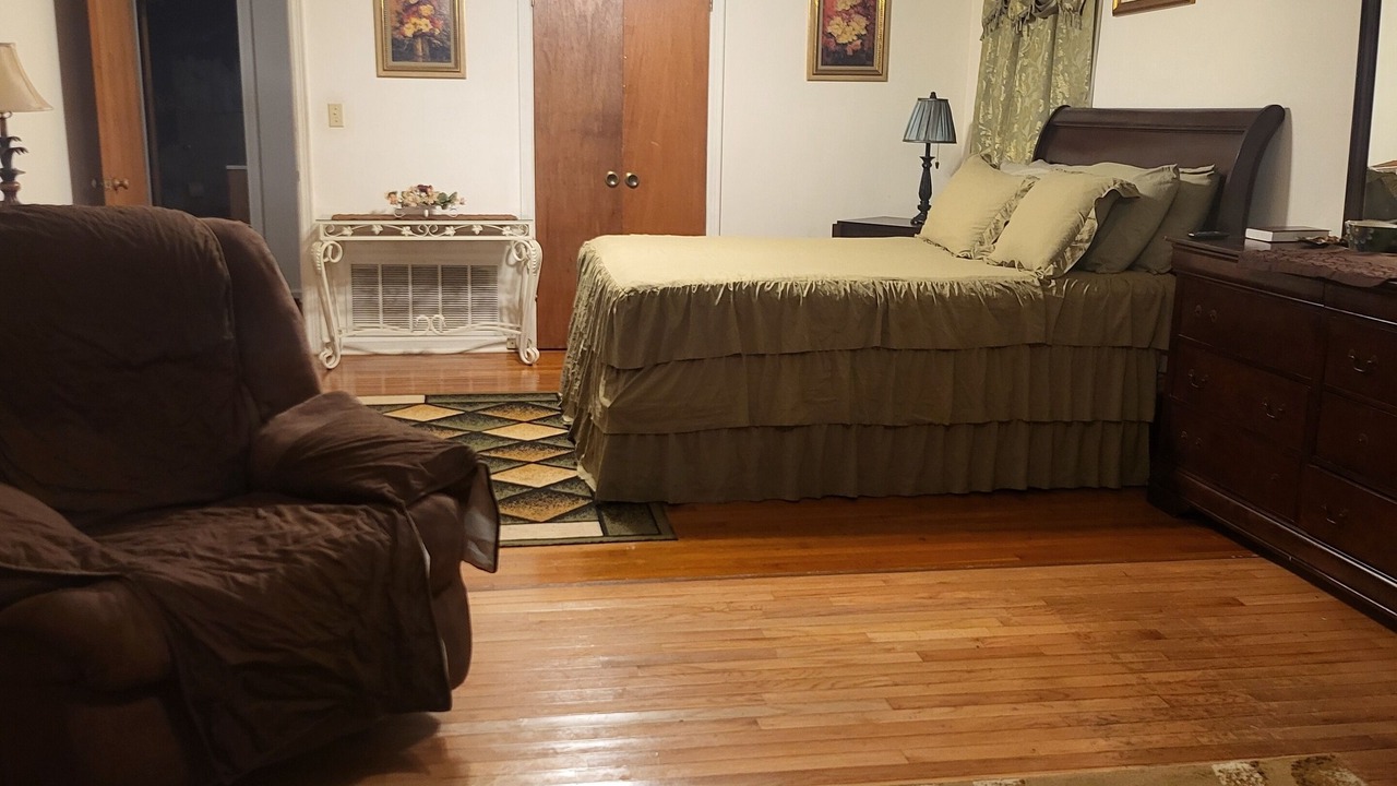 Photo of Others in Helena