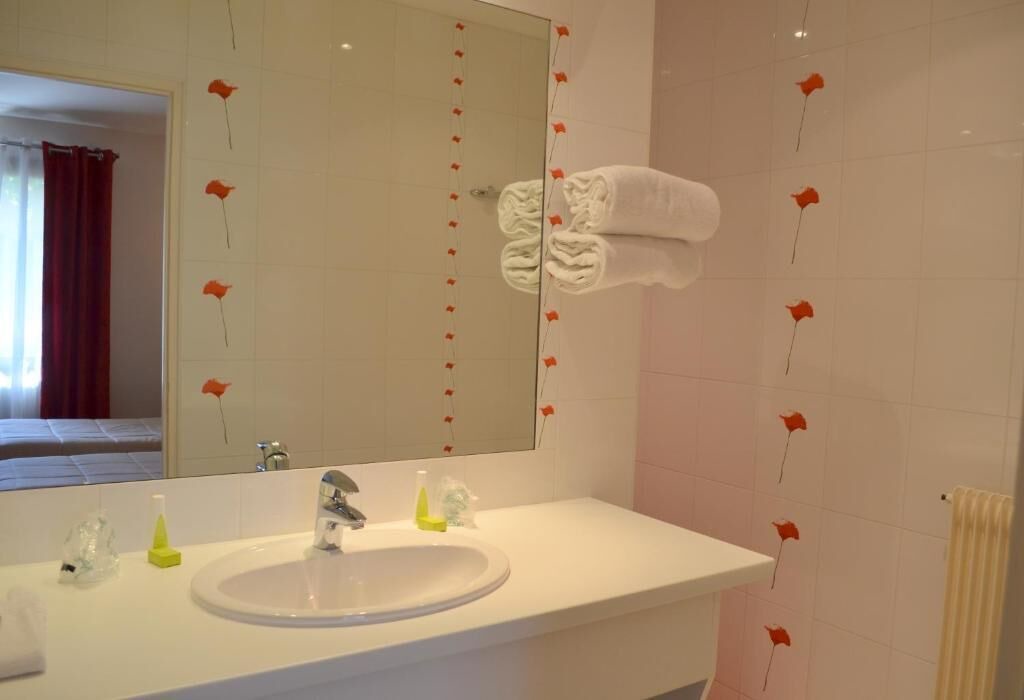 Photo of Others in Cluny