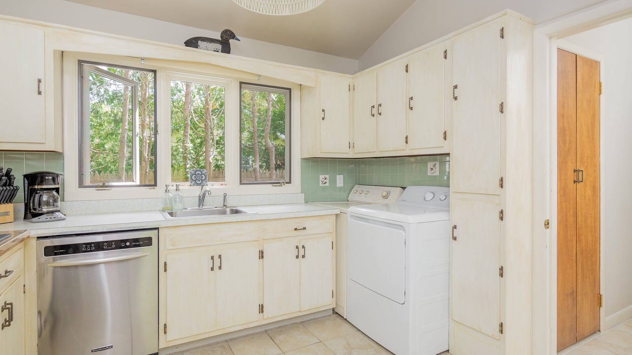 Photo of Others in Springs