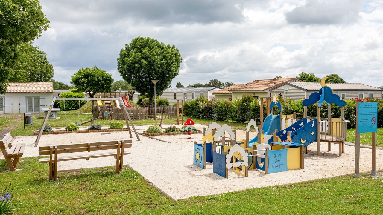 Photo of Outdoor in Mache