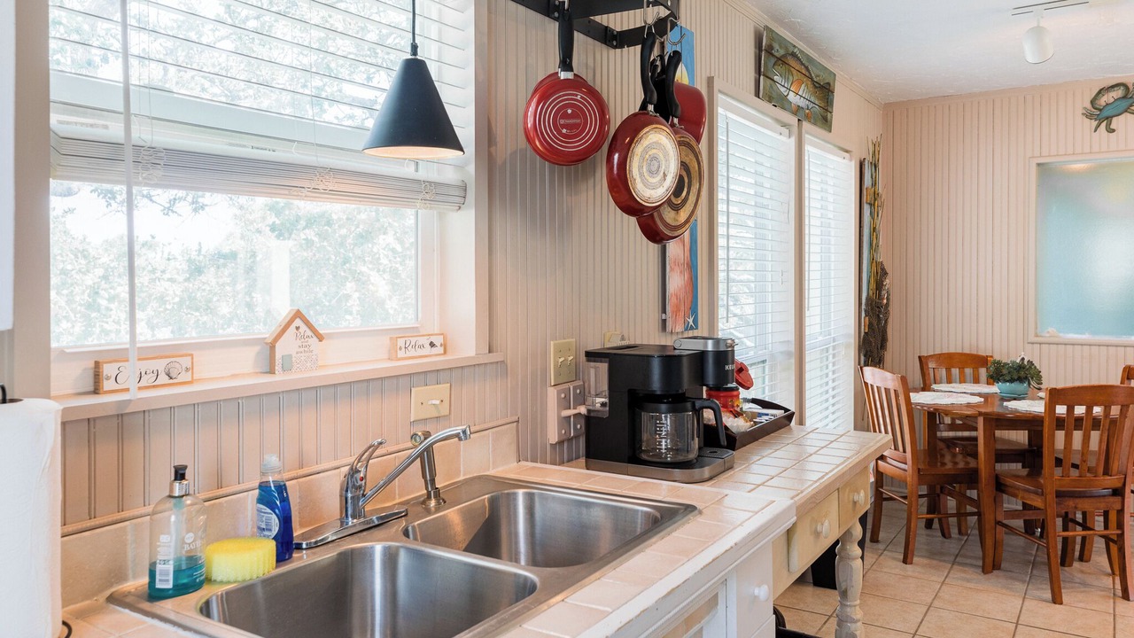 Photo of Kitchen in Sailhouse