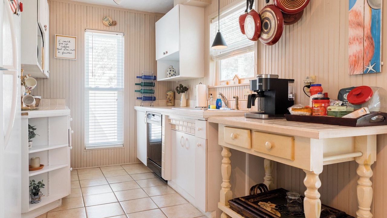 Photo of Kitchen in Sailhouse