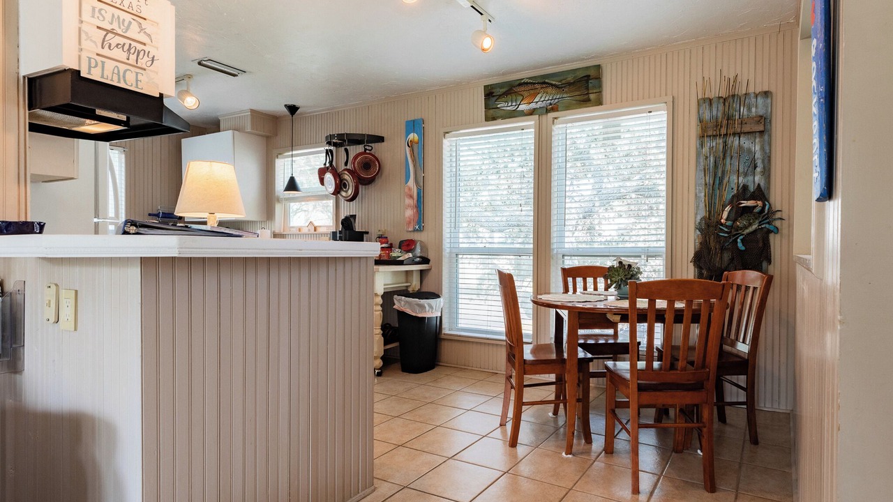 Photo of Others in Sailhouse