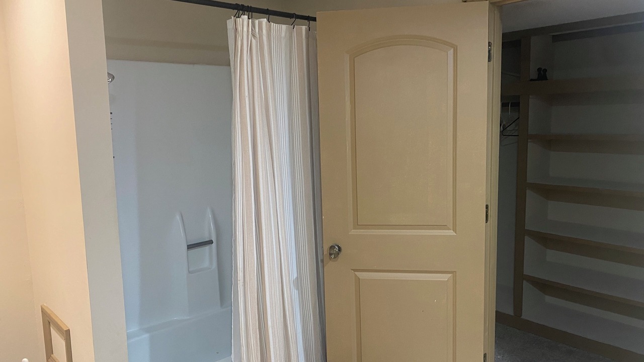 Photo of Others in Tunica