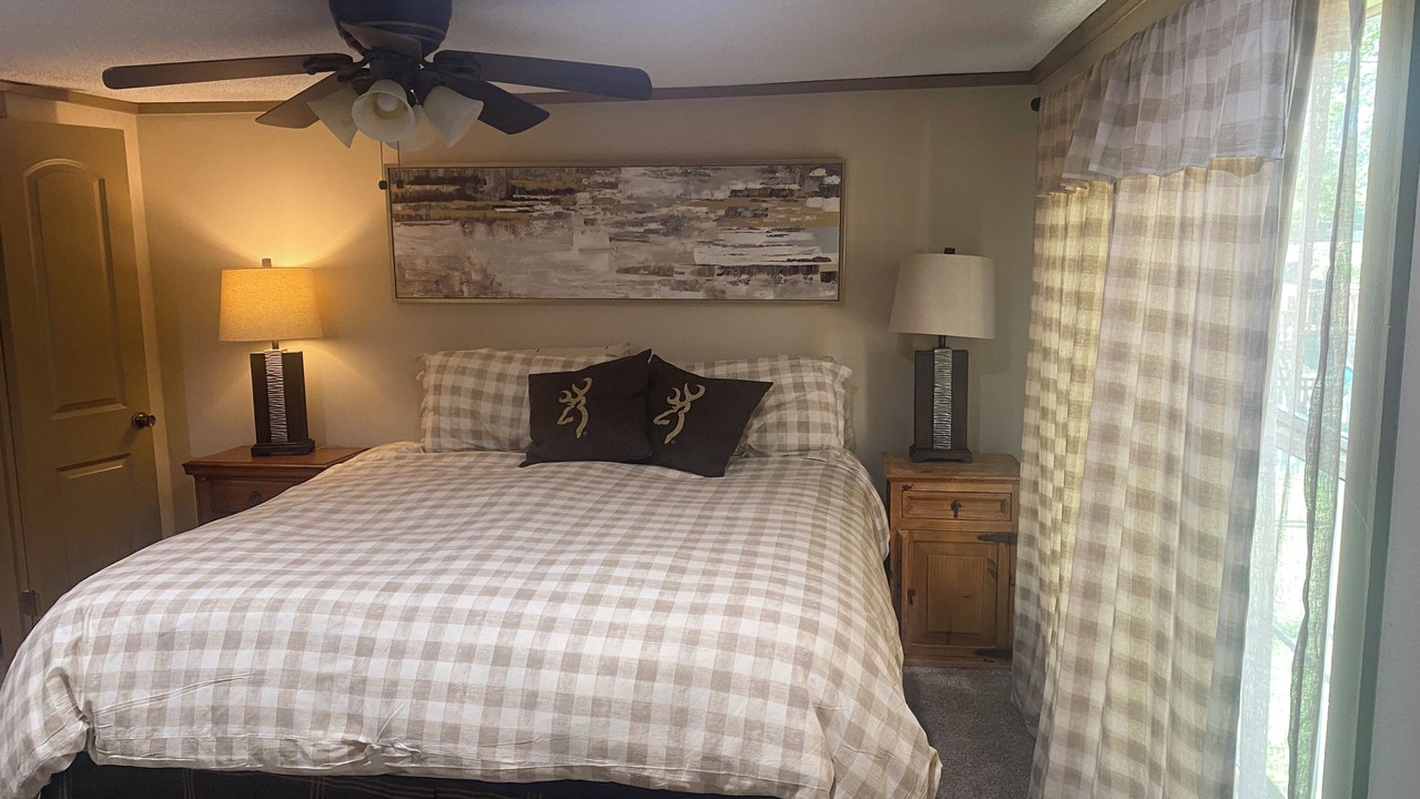 Photo of Others in Tunica