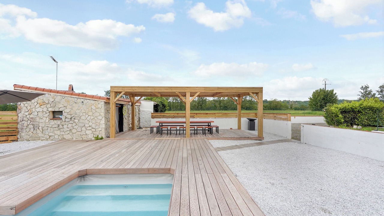 Photo of Outdoor in Saint-Jory