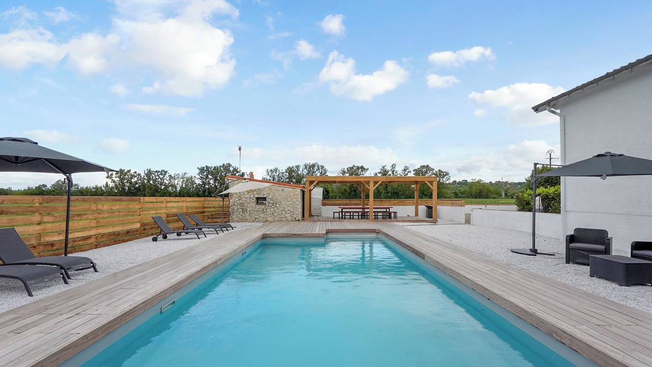 Photo of Outdoor in Saint-Jory