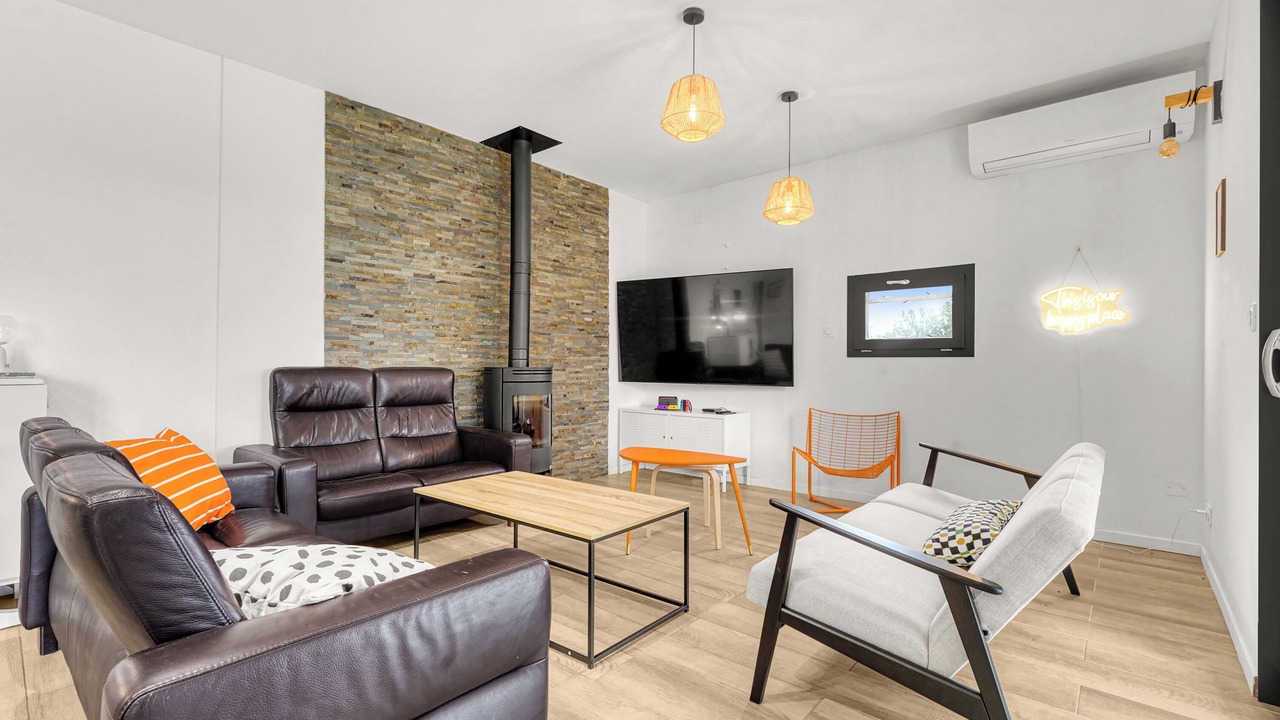 Photo of Livingroom in Saint-Jory