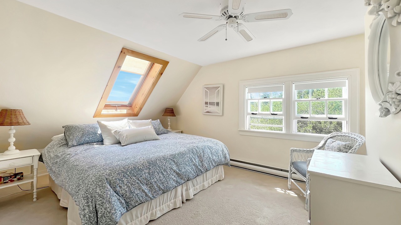 Photo of Others in Roseway