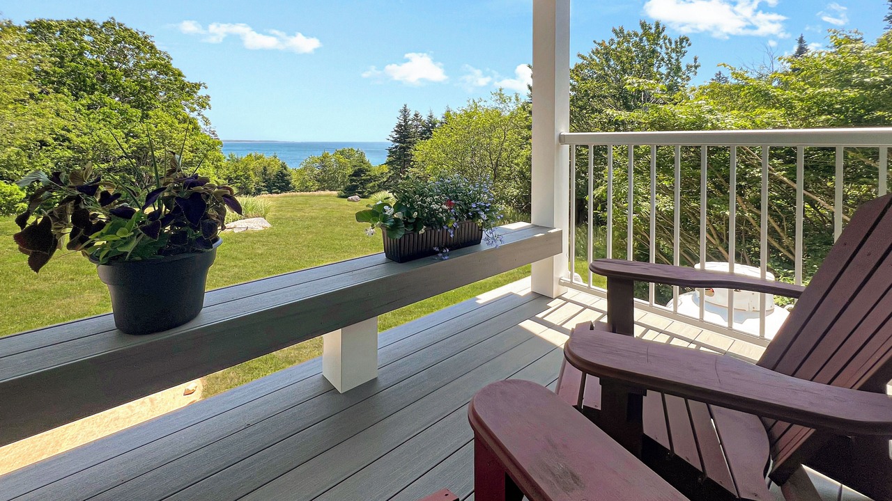 Photo of Outdoor in Roseway