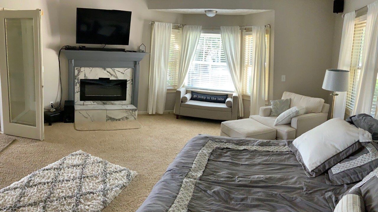 Photo of Others in Reynolds Landing