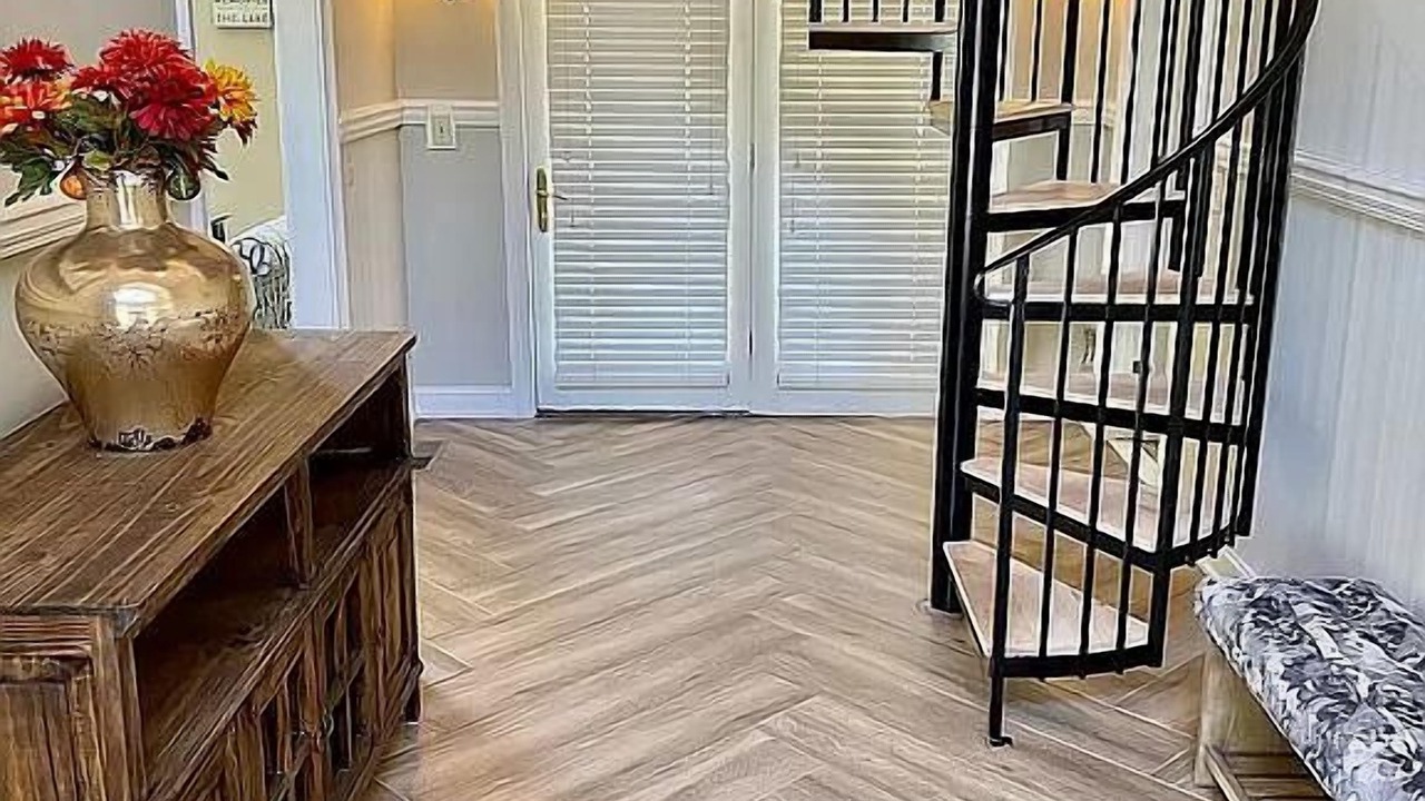 Photo of Others in Reynolds Landing