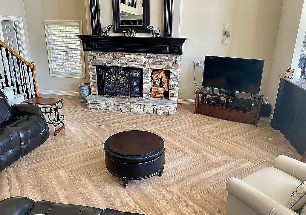 Photo of Livingroom in Reynolds Landing