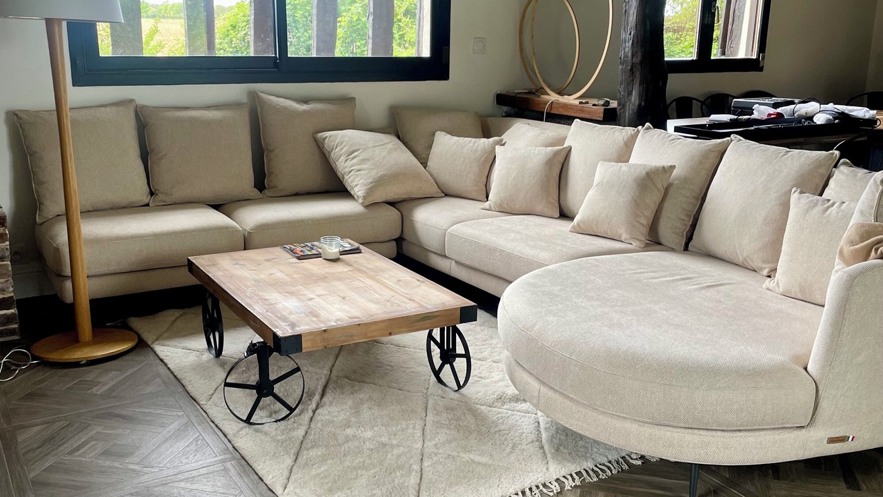 Photo of Livingroom in Saint-Martin-Saint-Firmin