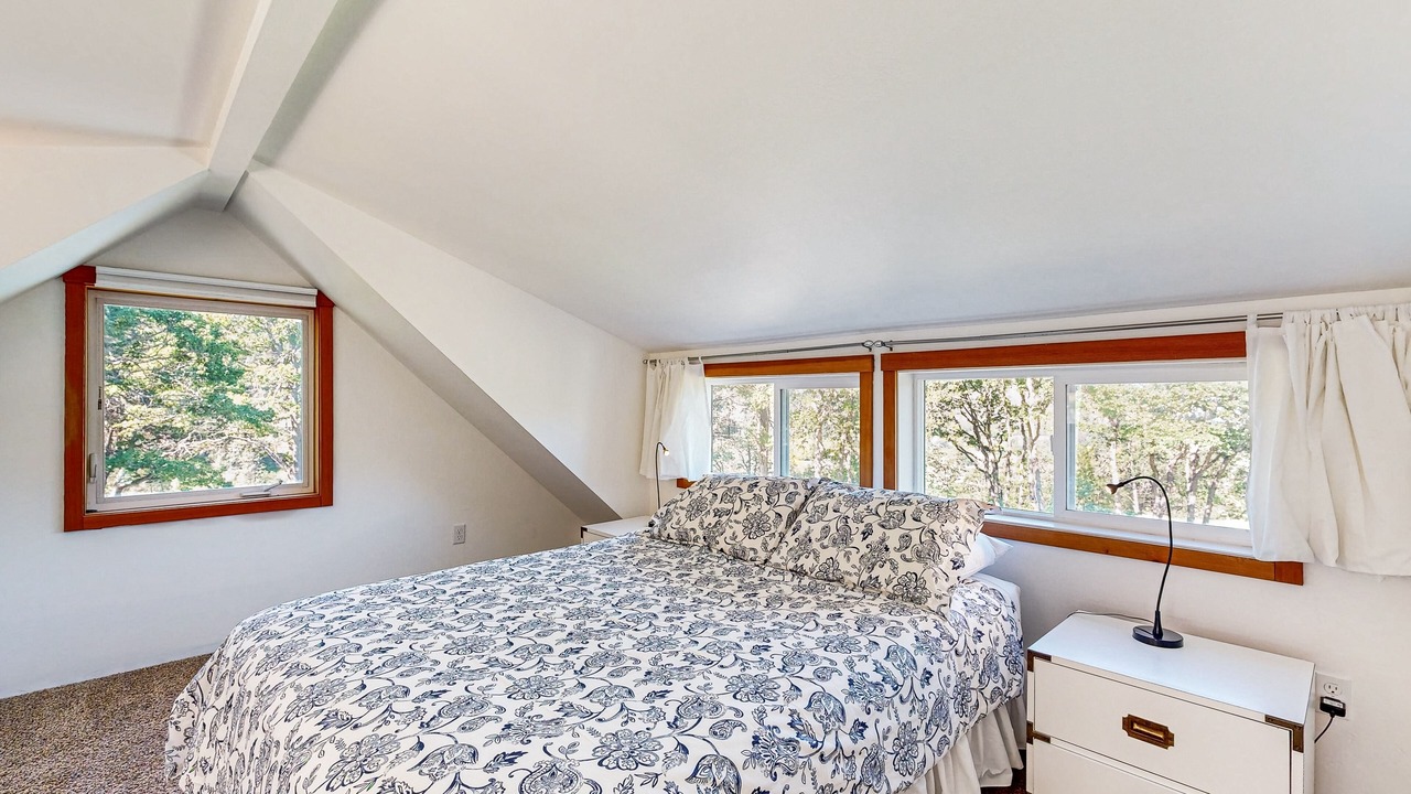 Photo of Others in Mosier