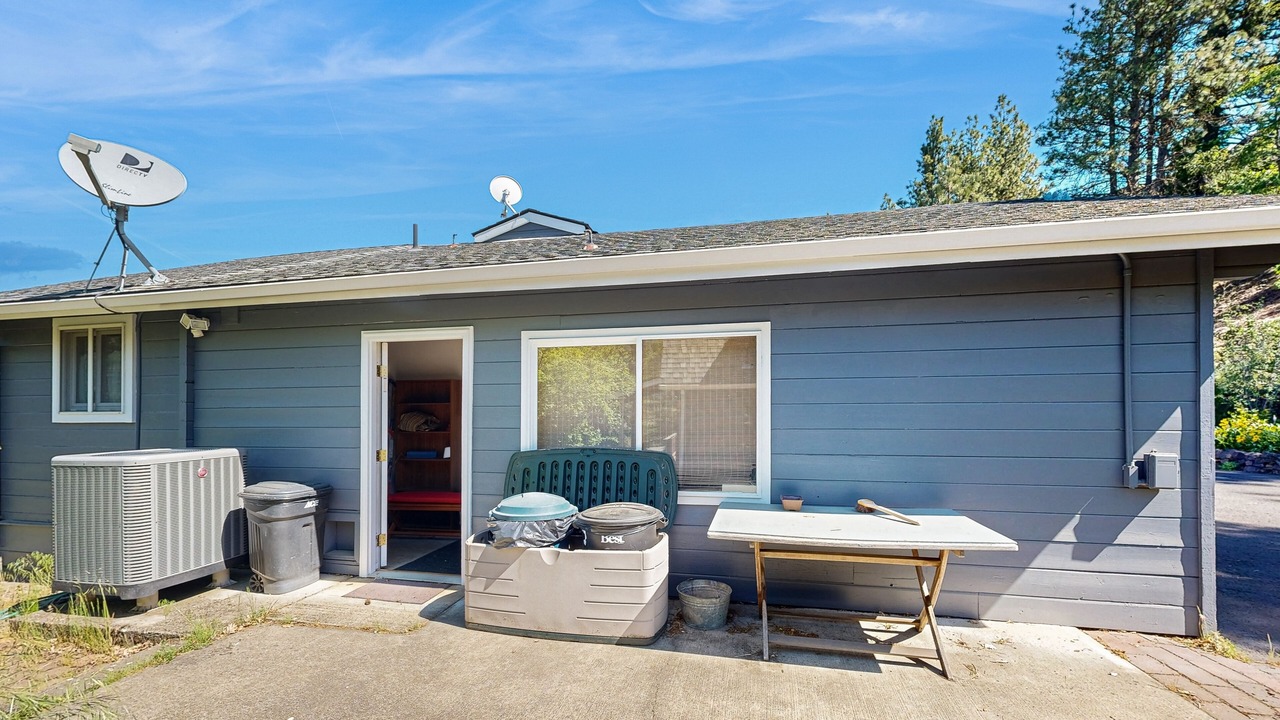 Photo of Outdoor in Mosier