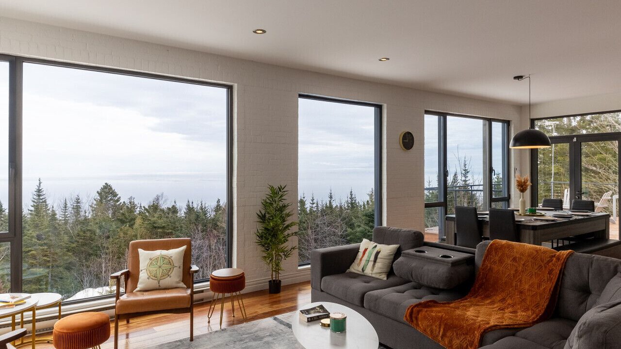 Photo of Livingroom in Saint Irenee