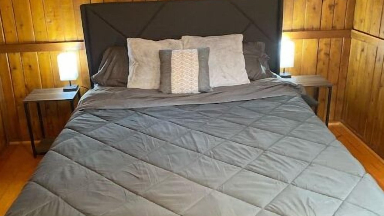 Photo of Bedroom in Kabletown