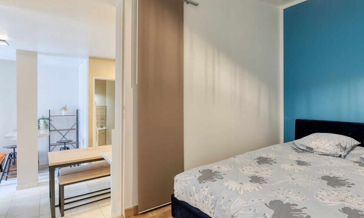 Photo of Others in Etampes