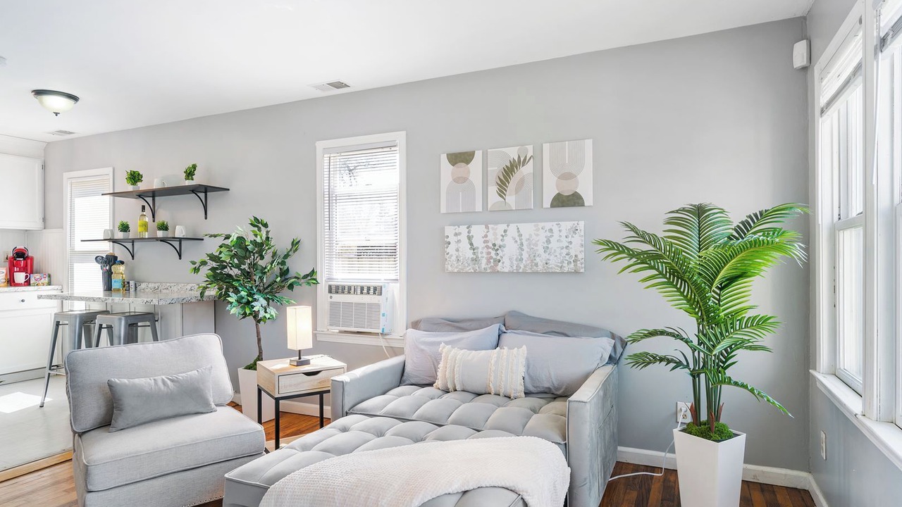 Photo of Livingroom in Grosse Pointe