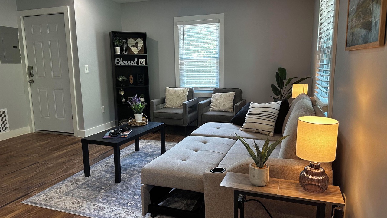 Photo of Livingroom in Jamestown