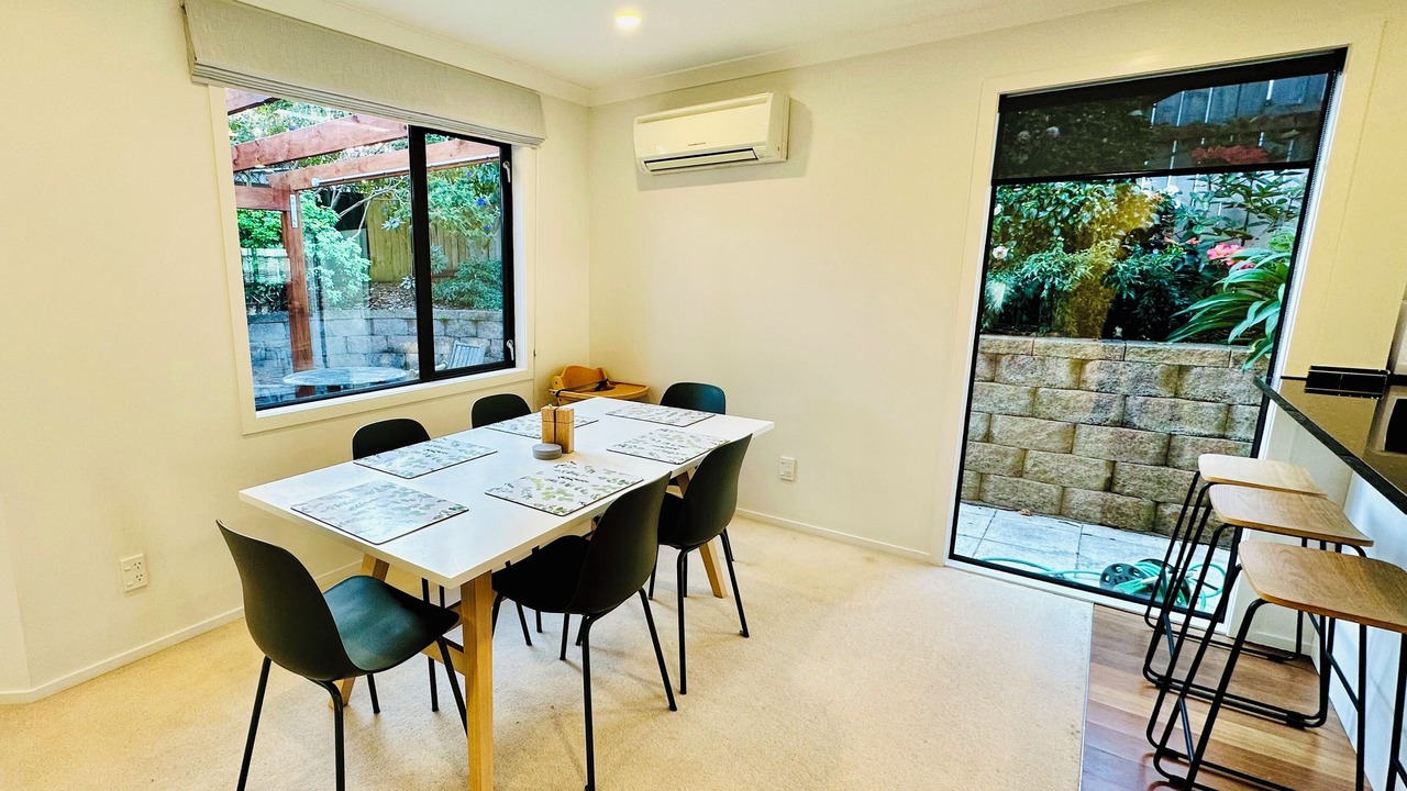 Photo of Others in Petone