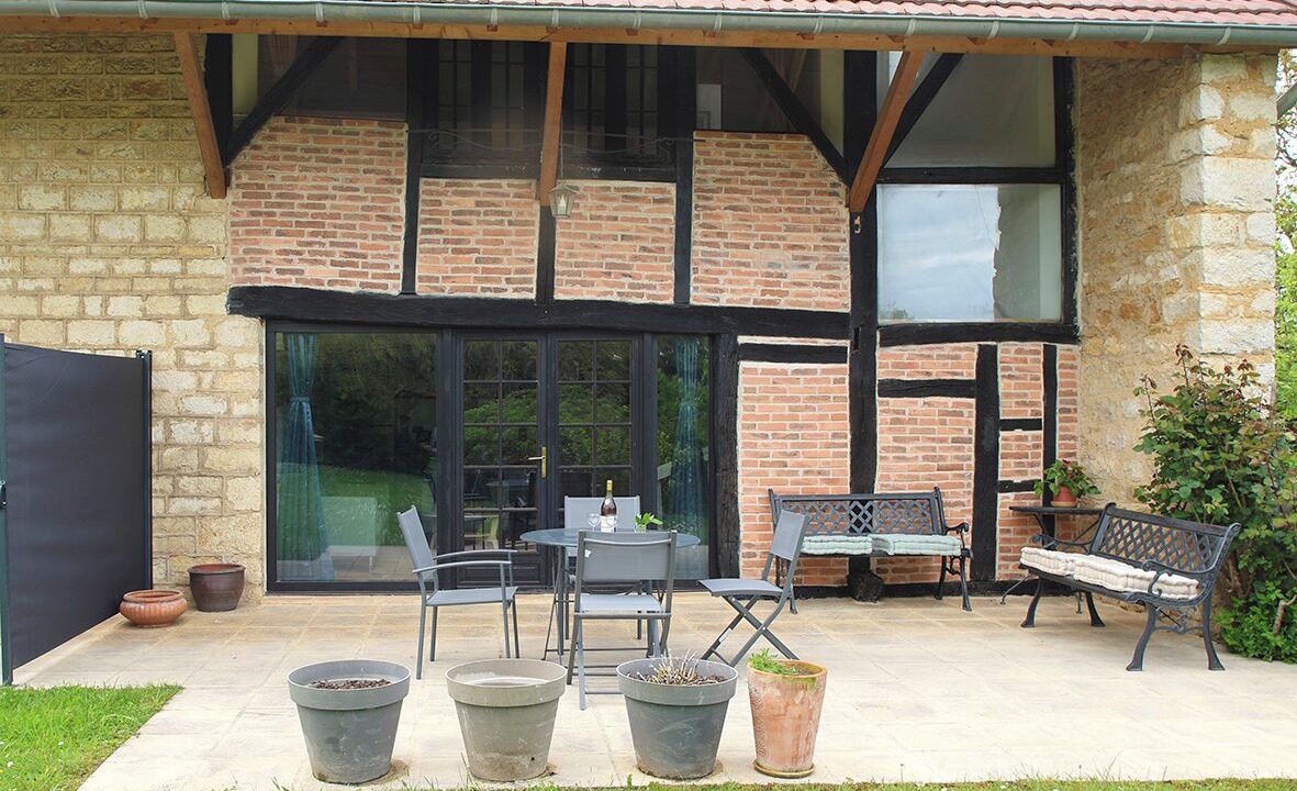 Photo of Patio Balcony in Les Deux-Fays
