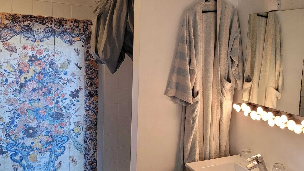 Photo of Bathroom in Saint-Cloud