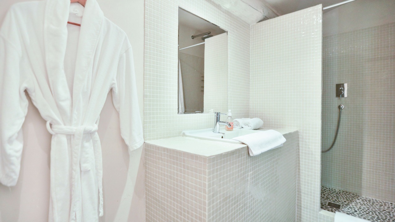 Photo of Bathroom in Malaucene