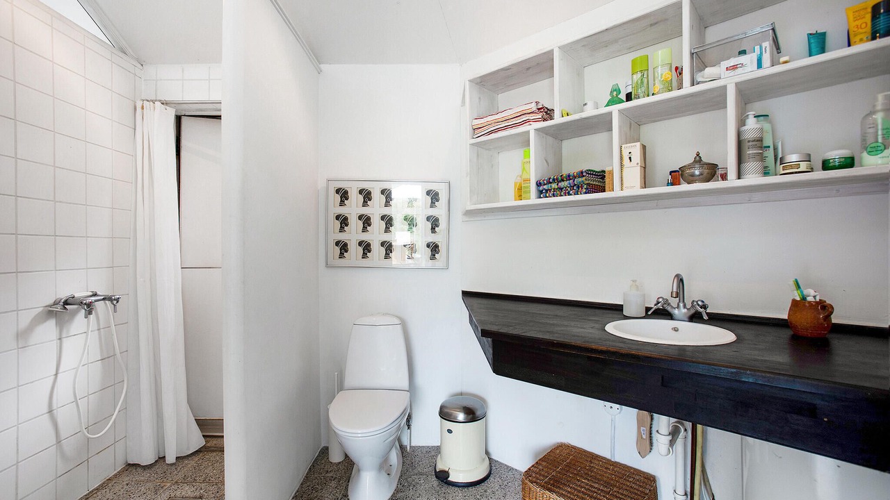 Photo of Bathroom in Tisvildeleje