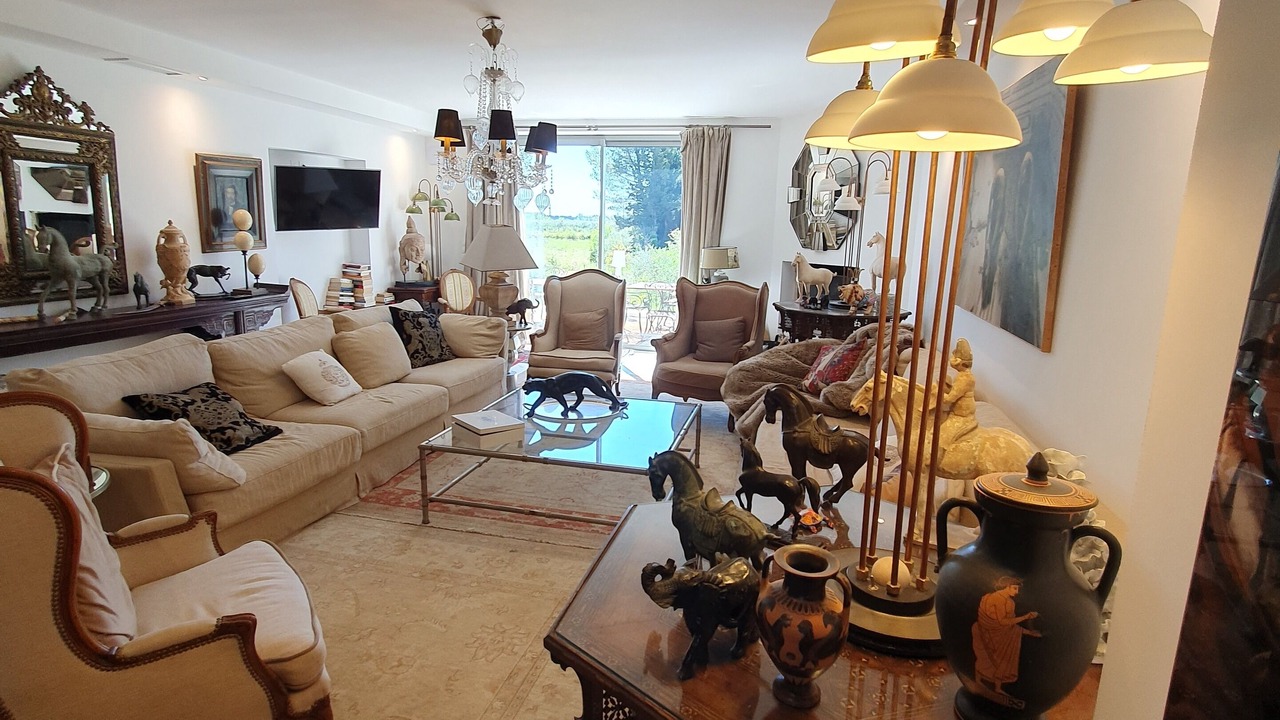 Photo of Others in Arles