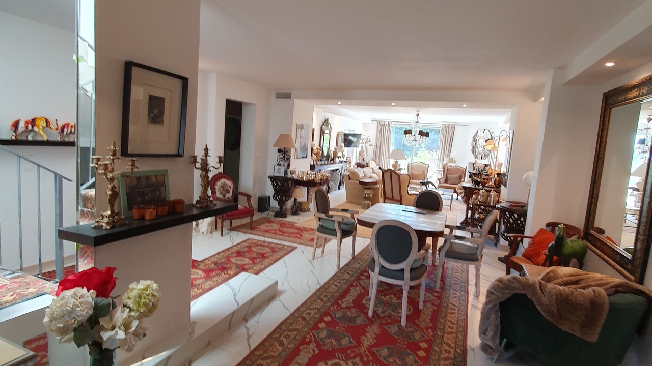 Photo of Others in Arles